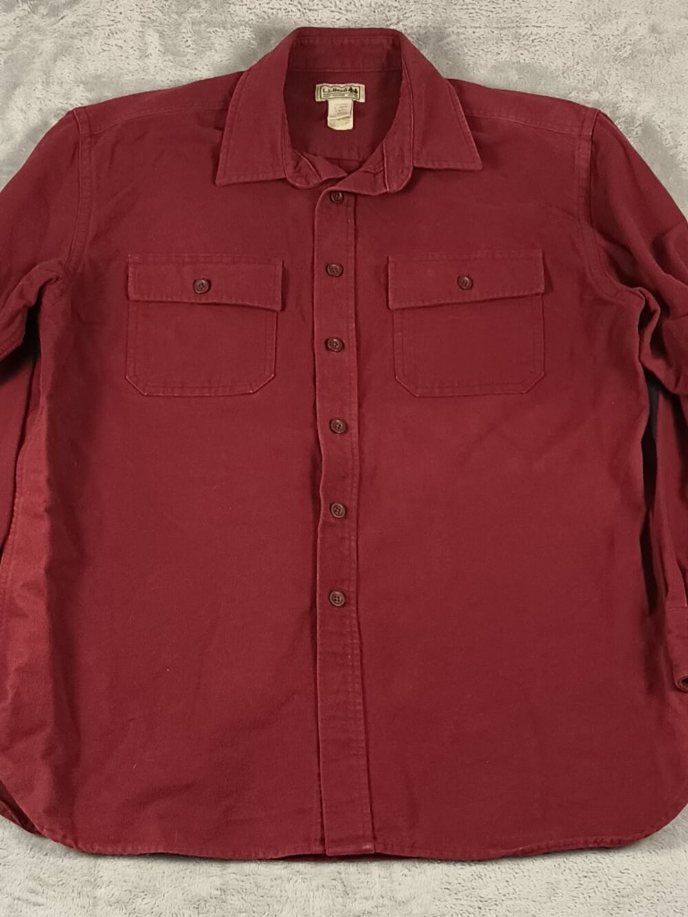 L.L.Bean Chamois Cloth Flannel Shirt Men's Large Burgundy Button Up Long Sleeve